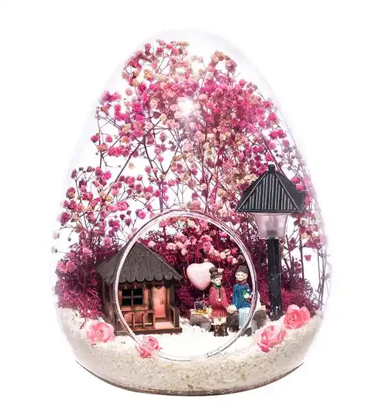 KIRMIZI YAPAY GÜLDEN AYI